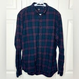 Uniqlo Mens Purple Navy Blue Plaid Flannel Button Down Shirt Medium